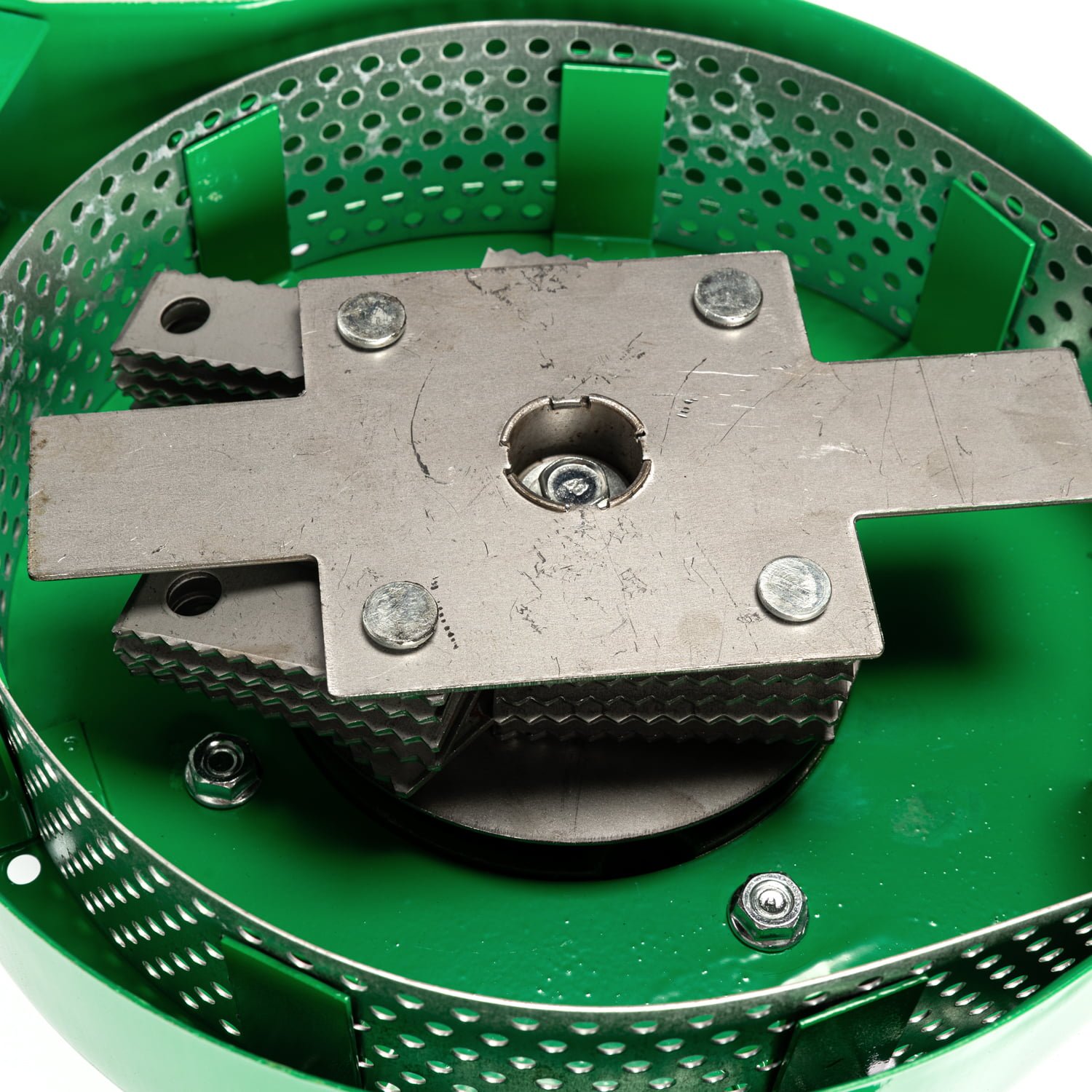 Moara electrica cereale 2 in 1 model Green, 3.9 kW, 3200 rpm, 300 kg/h, include 20 ciocanele, 4 site, 4 saci, manusi, ochelari de protectie - COBI SMART® 0c847b26d145985d00f7193638024bec