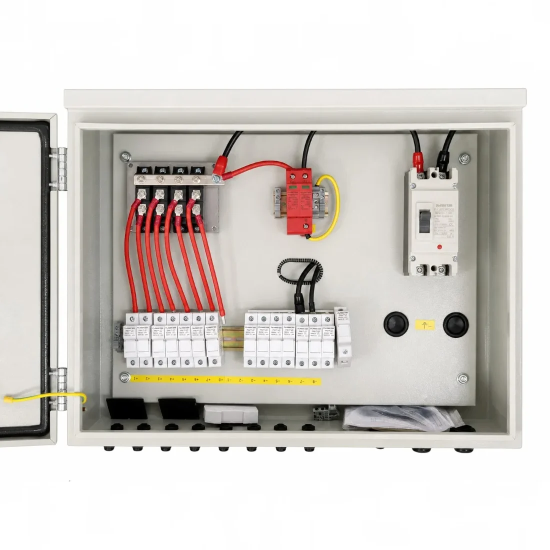 Tablou de combinare fotovoltaic, 8 intrari, 1 iesire, DC 500V, carcasa otel laminat la rece 1,2 mm, cu dioda anti-retur - COBI SMART® 6669c5c7a6a470fe864ed15f1bc7435a